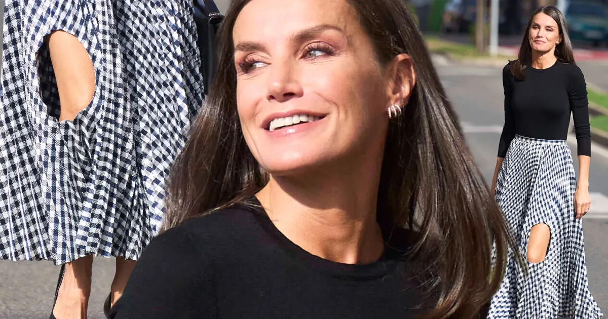 Queen Letizia Fashion FauxPas? Huge Hole In Dress!