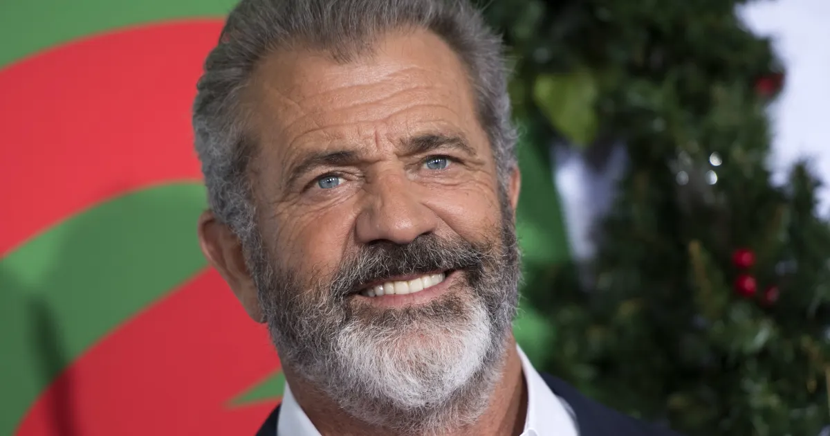 Mel Gibson returns as an angry Santa Claus in 'Fatman'