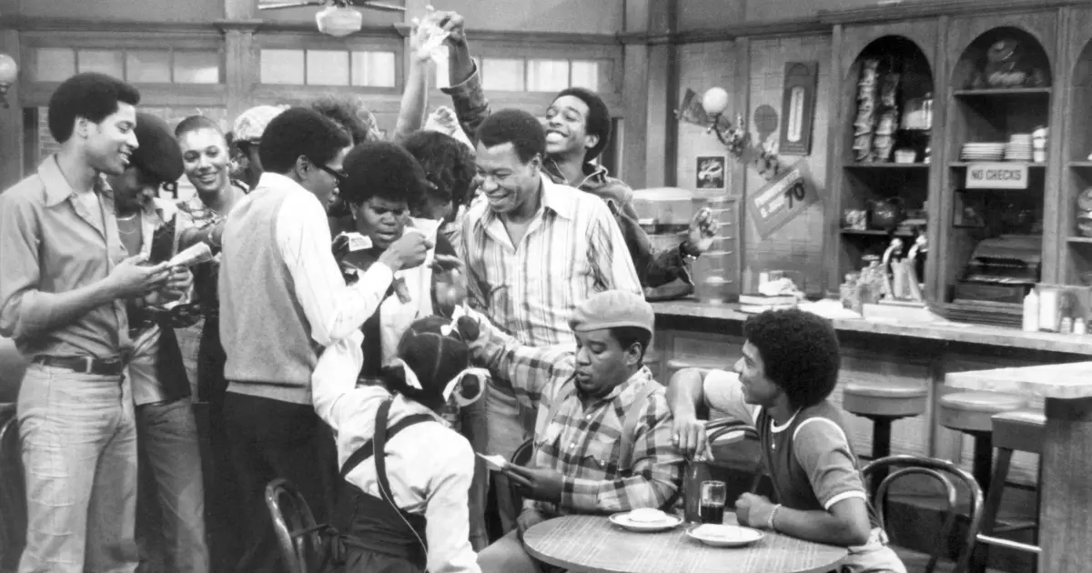 'What's Happening!!': The Cast Through The Years