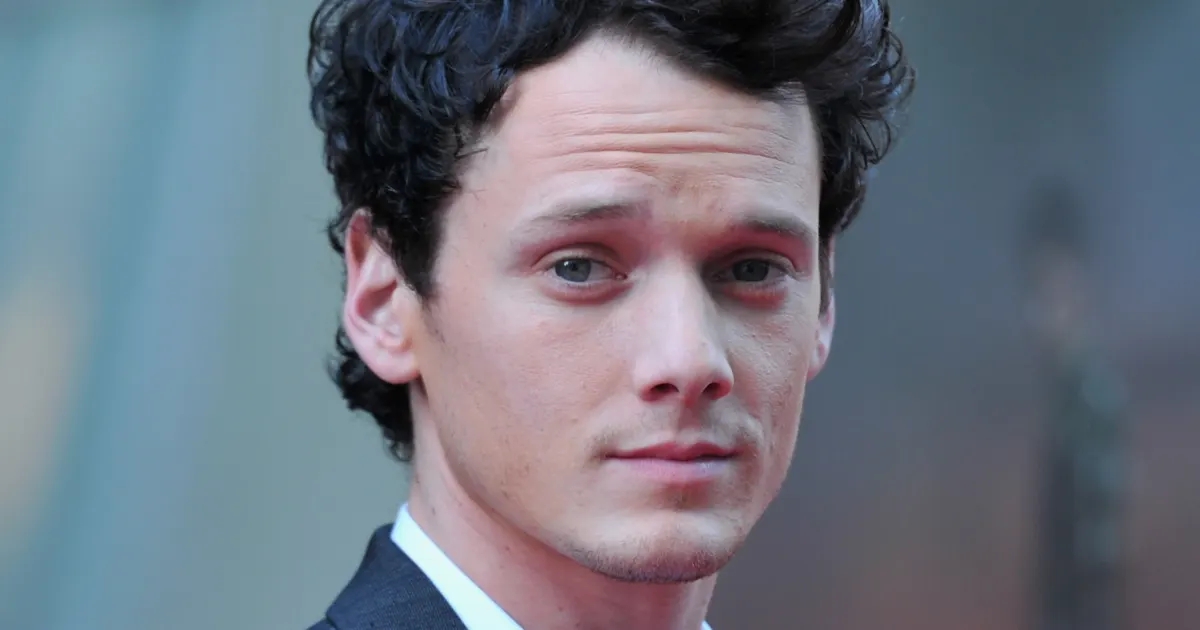 At 27 Anton Yelchin Died So Tragically(02)