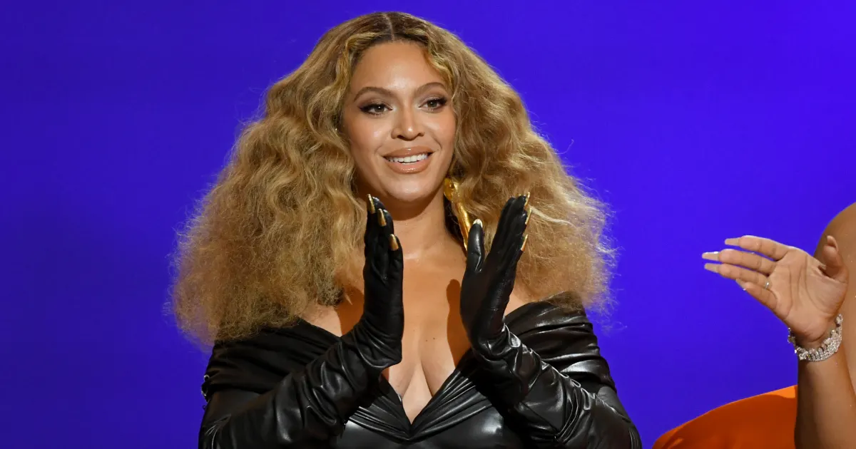 Beyoncé In Next To Nothing - She Stuns In New Photos