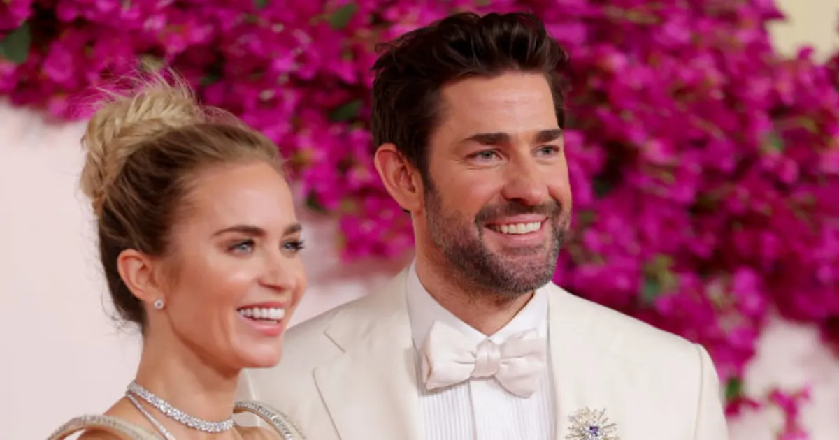 CUTE: Celeb Couples Who Coordinate Their Wardrobes