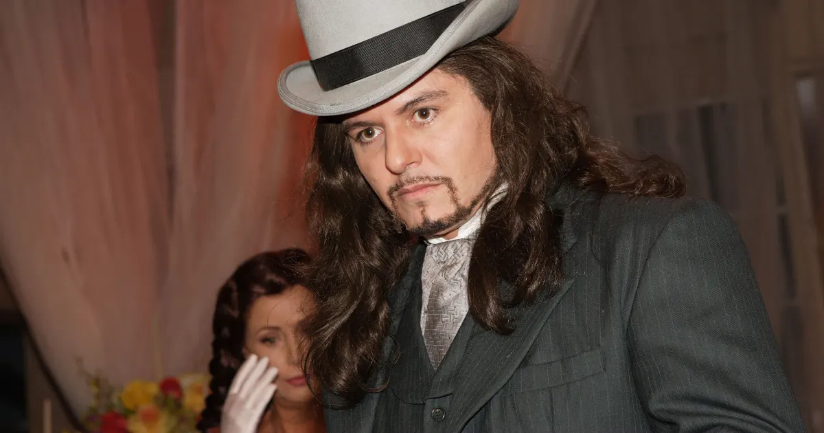 ¡Siguiendo sus pasos! Hijo de Ernesto Laguardia debuta como acto