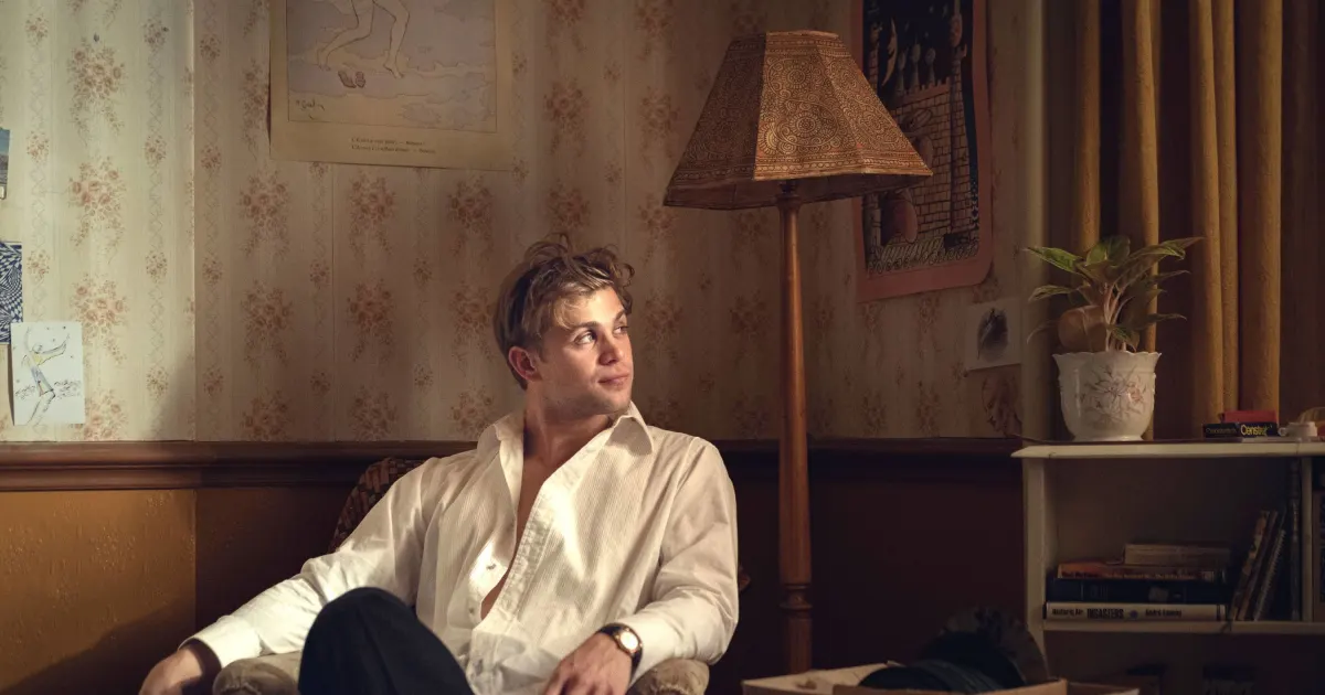 'One Day' Hottie Leo Woodall Is Dating HER!