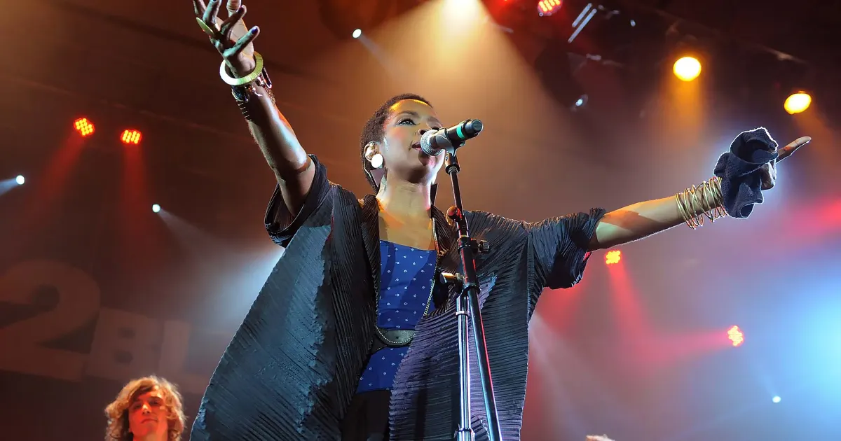 10 Cool Facts About Rapper Lauryn Hill You Didn't Know