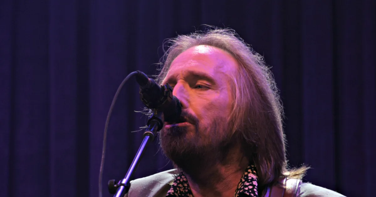 In Memoriam: Tom Petty's Cause Of Death