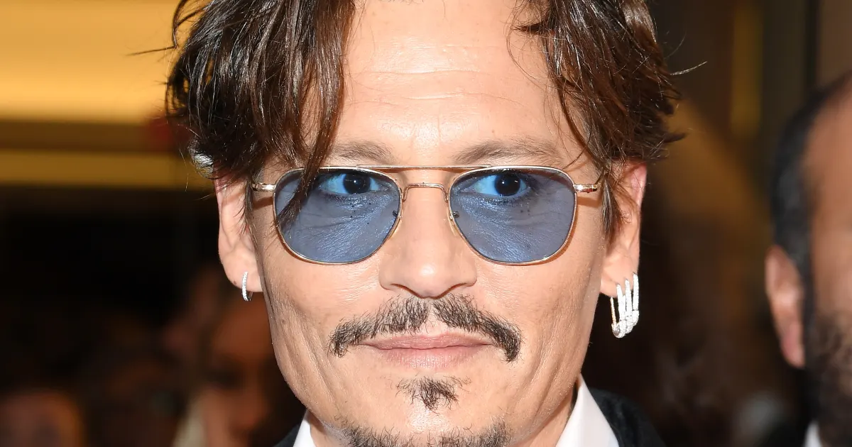 Johnny Depp Finally Joins Instagram With New Video(02)
