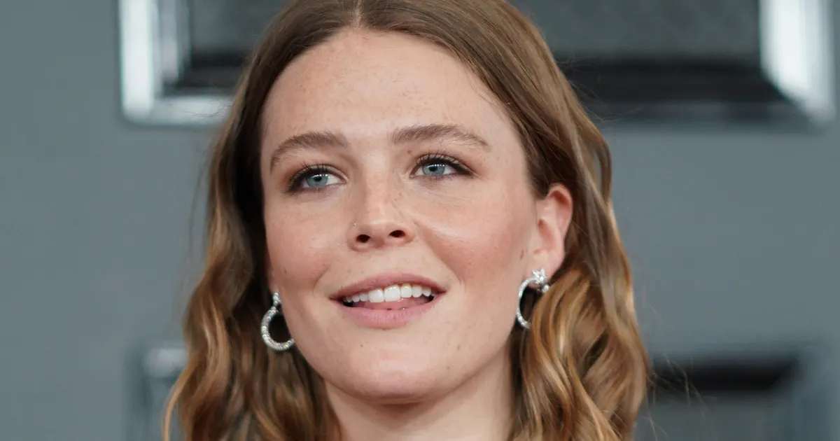 Maggie Rogers: Her Amazing Rise To Fame