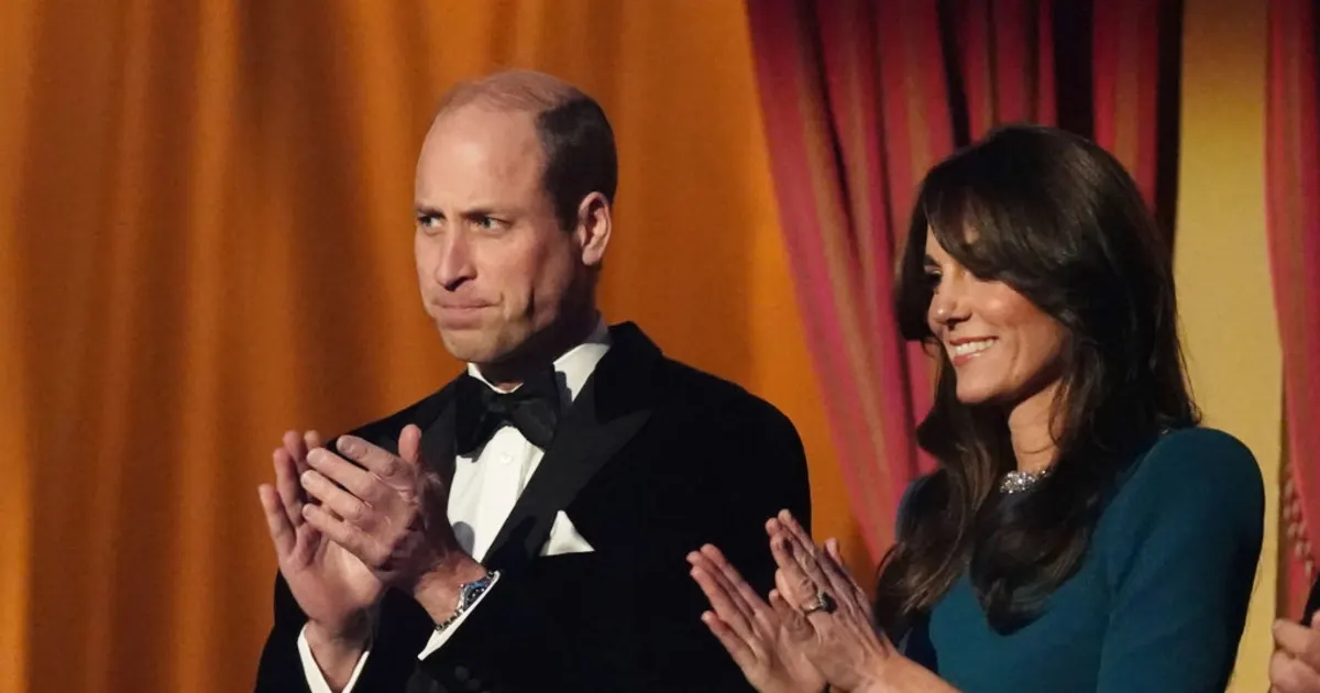 Kate & William's StarStudded Evening With Swedish Royals & Cher!(00)