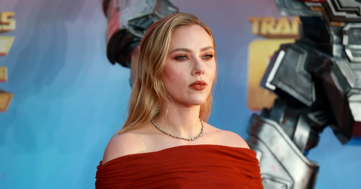 Scarlett Johansson Celebrates 40th Birthday With A Surprise Bash