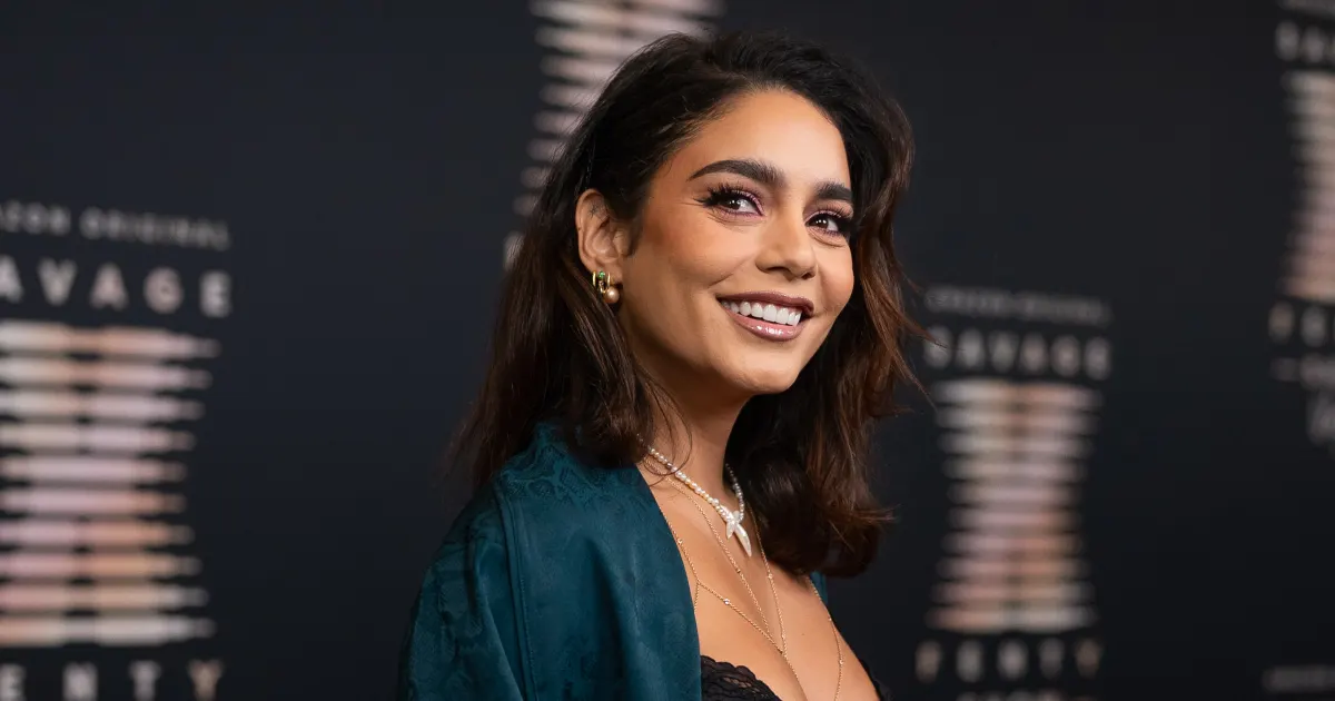 Vanessa Hudgens Wows With Curly Hair In New Selfie