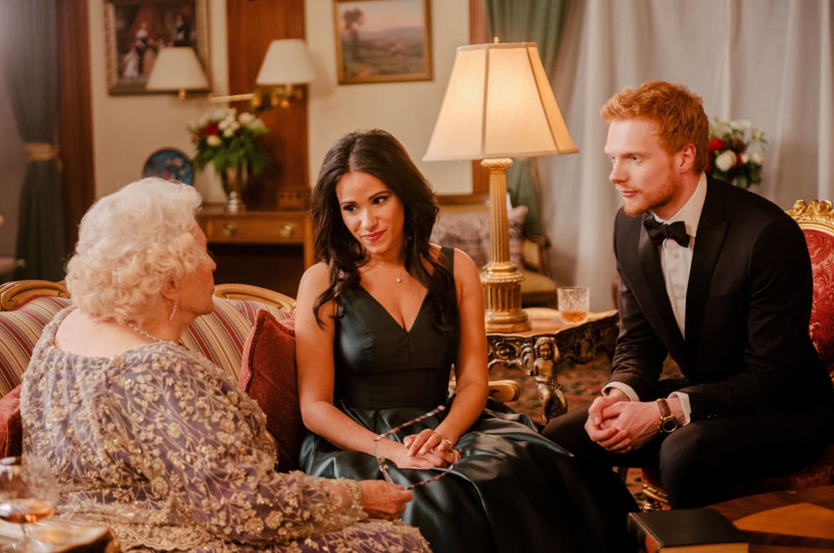 Lifetime Making New Harry & Meghan Film 'Escaping The Palace'