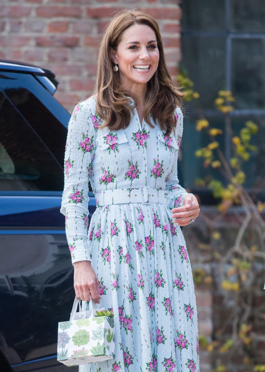 Is Duchess Catherine Pregnant? THIS Picture Stirs New Rumours...!