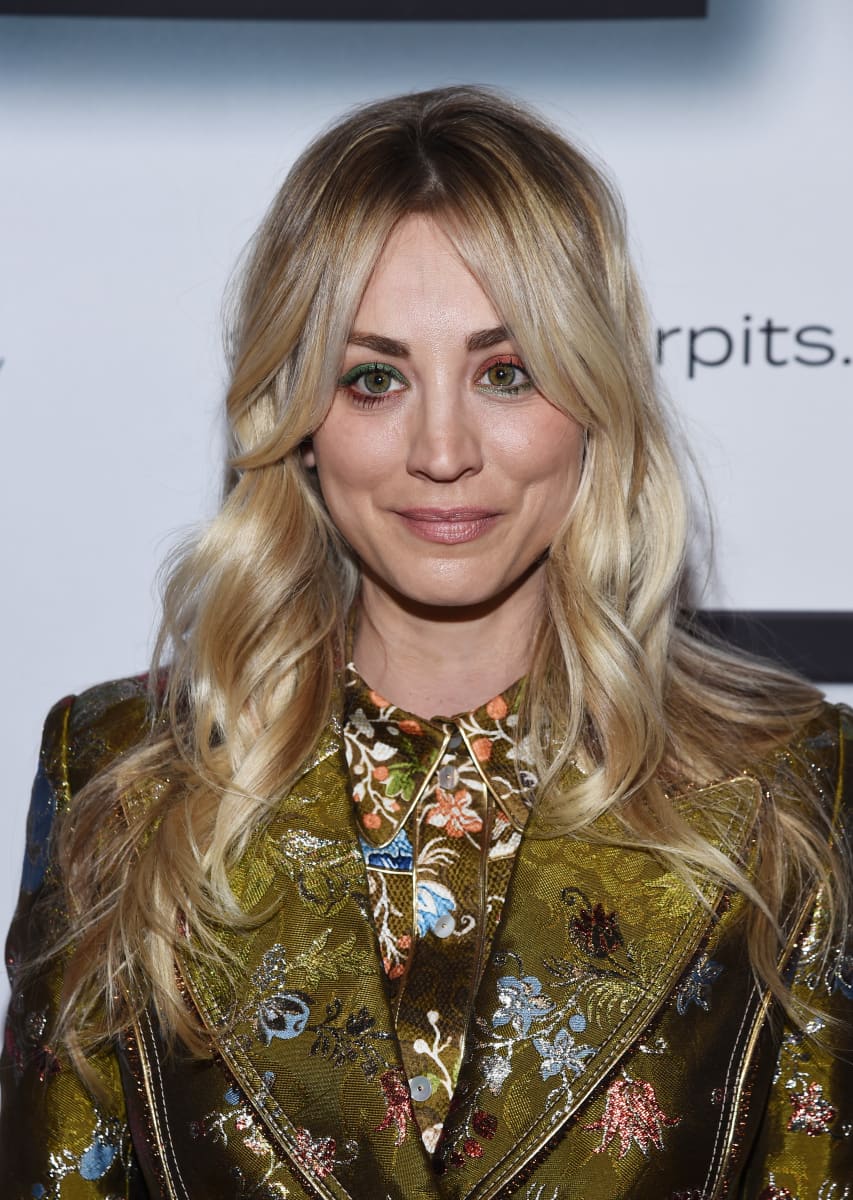 Kaley Cuoco Stars In Trailer For Hbo Max The Flight Attendant © 2019 kaley cuoco fans • theme by monicandesign • powered by coppermine. kaley cuoco stars in trailer for hbo