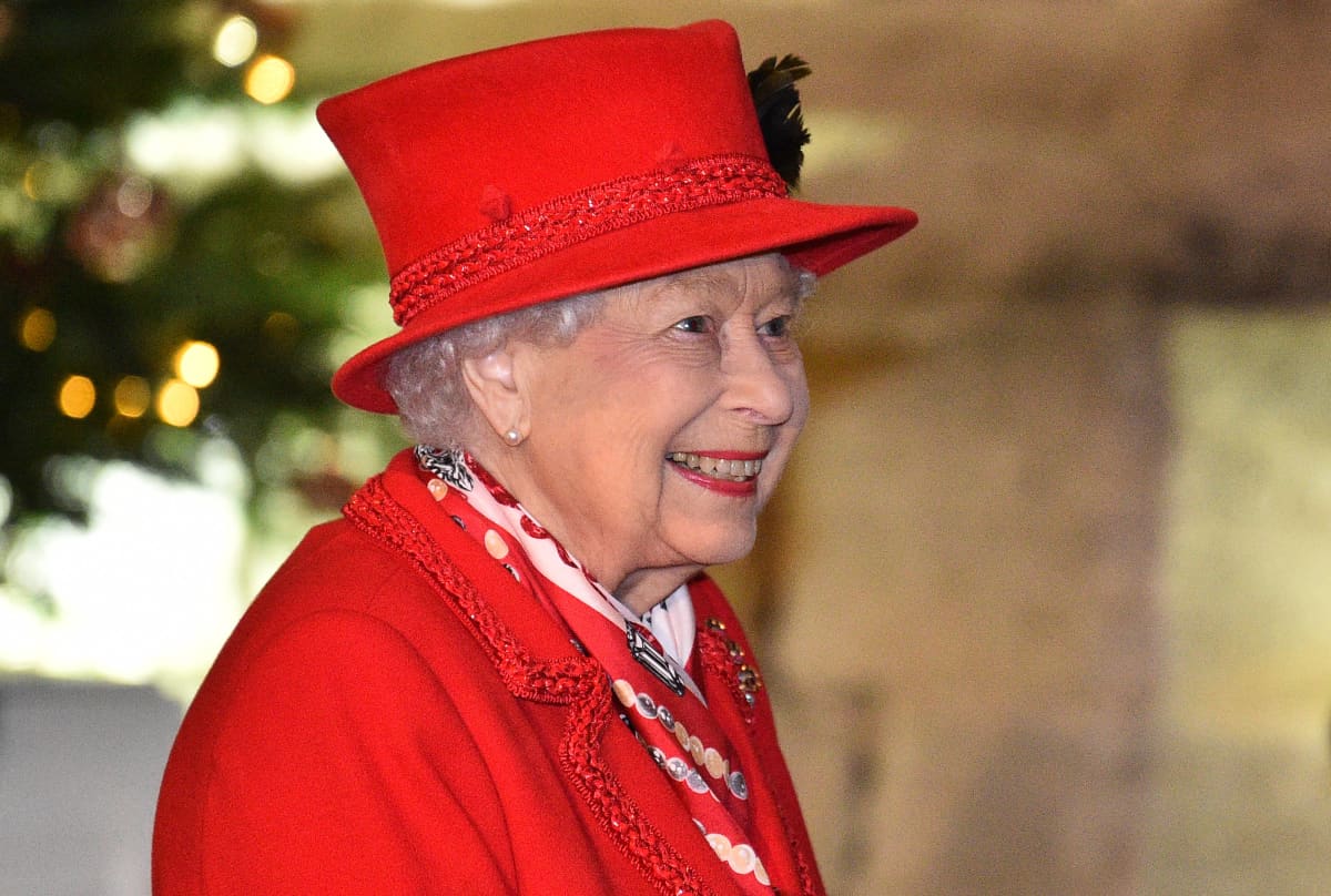 Queen Elizabeth 2021 . Queen Elizabeth Shares First Message of 2021 For Anniversary