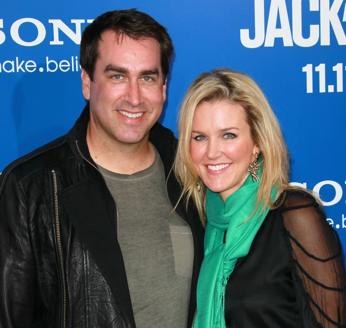 Rob Riggle This Is His Wife Tiffany