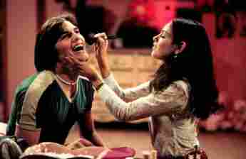 Ashton Kutcher and Mila Kunis played "Michael" and "Jackie" in "That '70s Show".