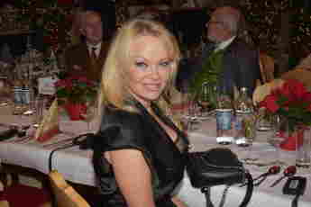 Pamela Anderson Is Divorcing Her 5th Husband A Year Into Their Marriage Dan Hayhurst break up split separation news 2022 boyfriend dating partner