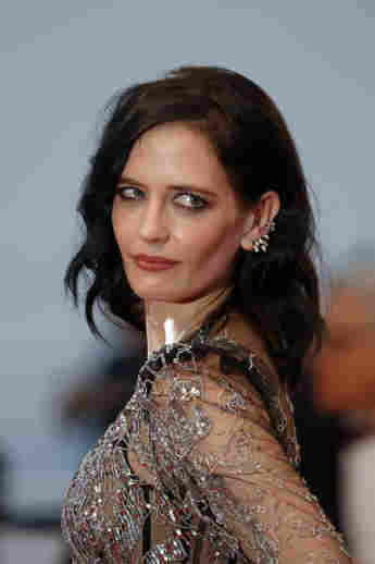 'Penny Dreadful': This Is French Actress Eva Green Today.