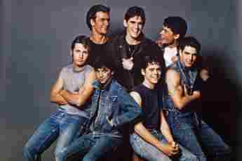 Rob Lowe Says Tom Cruise Went "Ballistic" Over Sharing Hotel Room During 'The Outsiders'