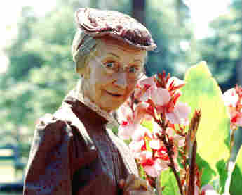 The Beverly Hillbillies: The Sad Death Of "Granny" Actress Irene Ryan star cause age 70 Pippin broadway show 2021 now today cast