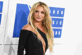 Britney Spears Granted Ability To Handle Business Matters Solo
