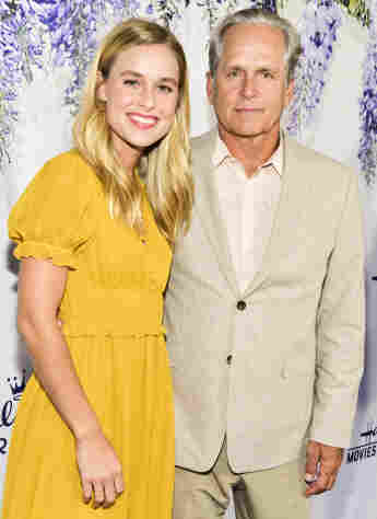 This is Gregory Harrison's famous daughter Lily Anne Harrison