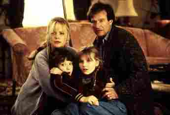 Jumanji Cast 1995 Bonnie Hunt Bradley Pierce Kirsten Dunst Robin Williams