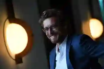 6 Things Simon Baker and His 'The Mentalist' Character Have In Common
