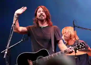 Foo Fighters Quiz music band songs lyrics members Dave Grohl new album 2021 trivia questions facts history Nirvana