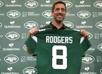 New York Jets Introduce Quarterback Aaron Rodgers