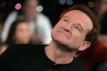 MTV TRL With Robin Williams & JoJo