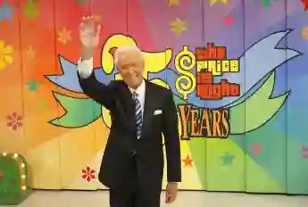 Bob Barker Tapes His Final Episode Of "The Price Is Right"