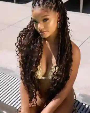 halle bailey hot sexy bikini xxl cleavage