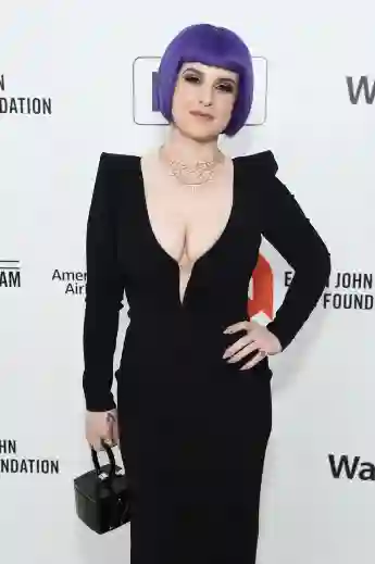 Kelly Osbourne Weight Loss 85-Pounds  In New Selfie 2020