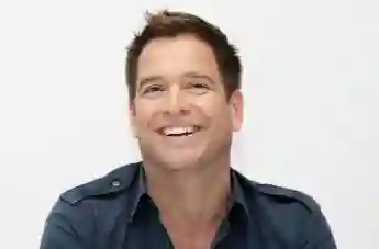 Michael Weatherly Has Message For NCIS Stars After Watching Old Episode Twitter post Sean Murray Robert Wagner Tony Dinozzo McGee comeback return reunion 2021 season 19 2022