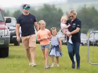 Mike Tindall Daughter Mia, 6, Father-Daughter rugby Moment