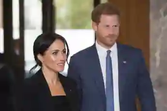 Harry & Meghan Reveal New Job Vax Live With Stars, Politicians