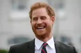 Prince Harry unrecognizable in new Invictus Games 2022 video Netherlands Dutch orange outfit