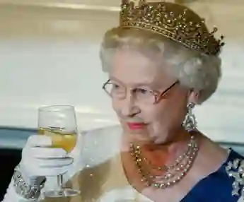 Revealed: Queen Elizabeth's Drinking Habits Today sommelier alcohol health wine martini 2021 royal family news latest update