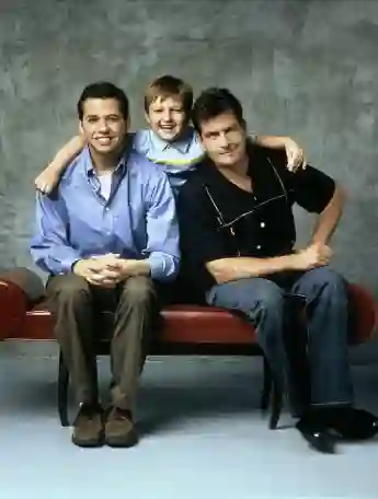 'Two and a Half Men': The Best Guest Stars Charlie Sheen Jon Cryer Angus T Jones