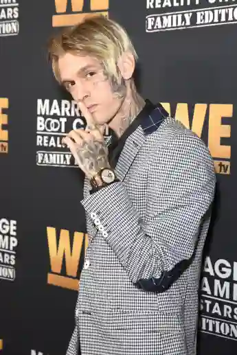 Aaron Carter Shows Off New Face Tattoo He Got For His Girlfriend