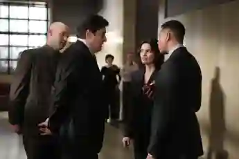 LAW AND ORDER: LOS ANGELES, (from left): Corey Stoll, Alfred Molina, Alana de la Garza, Terrence Howard, Benedict Canyon