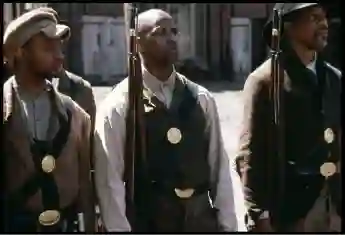 Denzel Washington como el soldado Silas Trip privado en la película de 1989 "Glory".