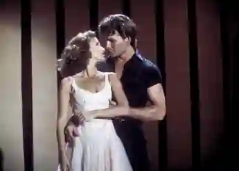 Jennifer Grey and Patrick Swayze in a scene from 'Dirty Dancing' (1987).
