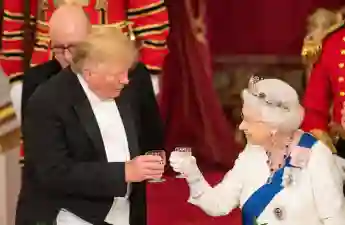 Donald Trump and Queen Elizabeth II State Banquet Buckingham Palaca POTUS' State Visit.