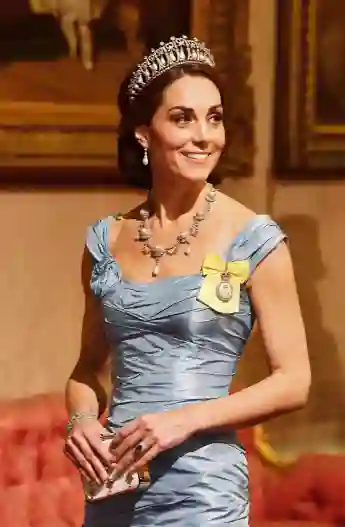 Duchess Catherine Diana's Tiara Dutch State Banquet Buckingham Palace