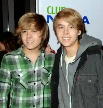 Dylan and Cole Sprouse 2010