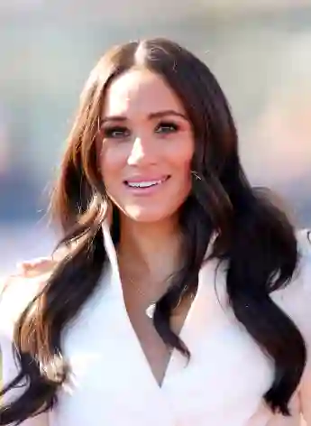 Duchess Meghan shows herself in a baggy look