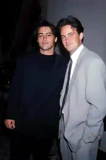 Oct 12 2006 L8915LR LISA ROSE 1994 MATTHEW PERRY AND MATT LE BLANC PUBLICATIONxINxGERxSUIxAUTx